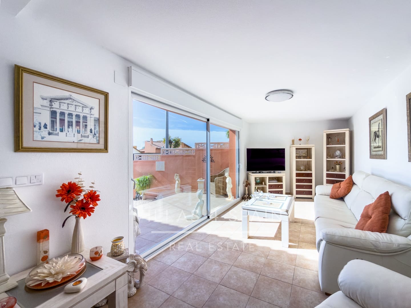 2 makuuhuone Huvila myytävänä paikassa Fortuna mukana uima-altaan 
autotalli - 174 500 € (Ref: 9659810)