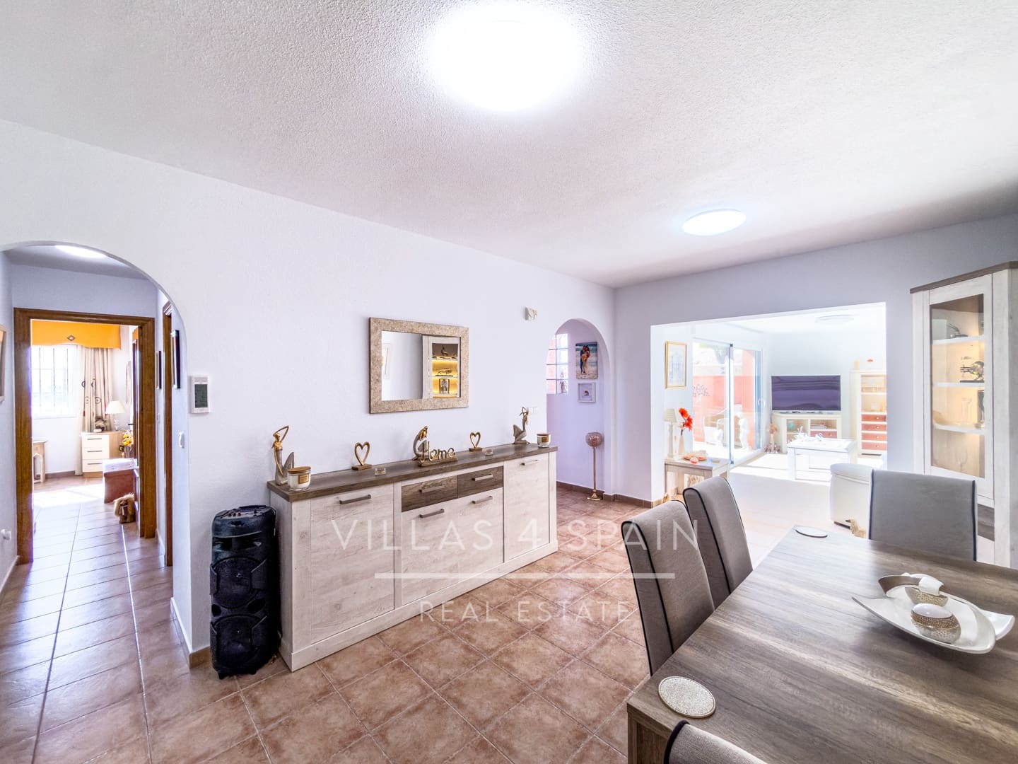 2 makuuhuone Huvila myytävänä paikassa Fortuna mukana uima-altaan 
autotalli - 174 500 € (Ref: 9659810)