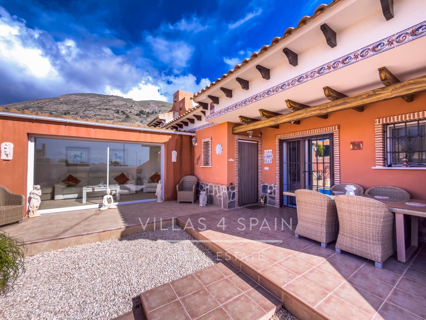 2 makuuhuone Huvila myytävänä paikassa Fortuna mukana uima-altaan 
autotalli - 174 500 € (Ref: 9659810)