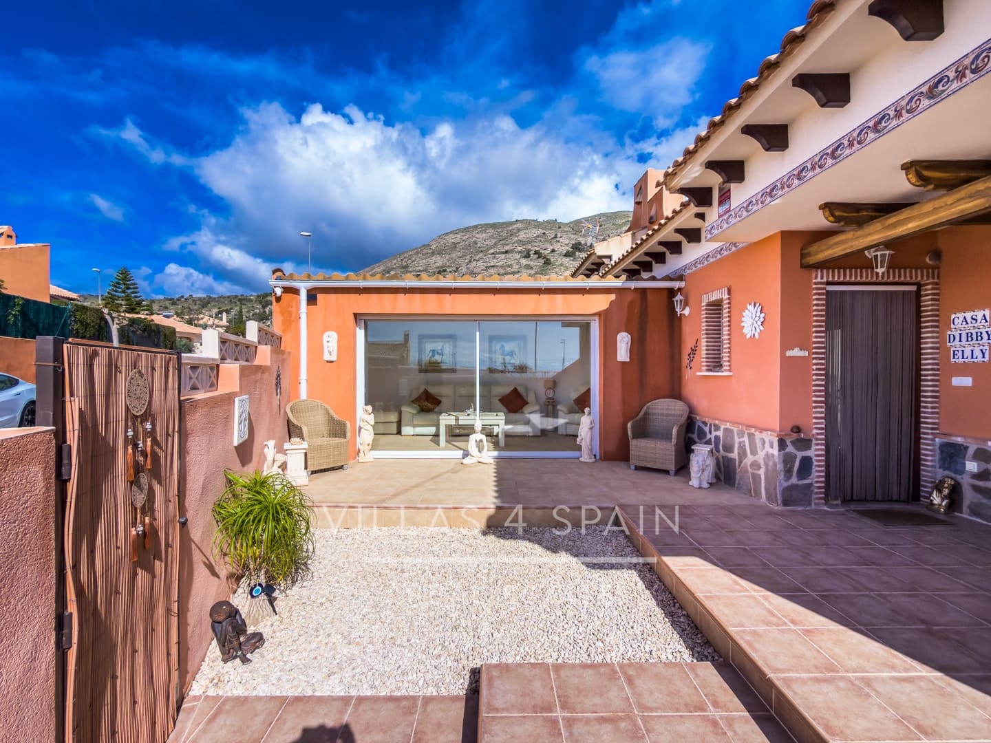 2 makuuhuone Huvila myytävänä paikassa Fortuna mukana uima-altaan 
autotalli - 174 500 € (Ref: 9659810)