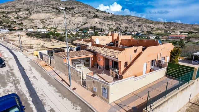 2 soveværelse Villa til salg i Fortuna med swimmingpool garage - € 174.500 (Ref: 9659810)