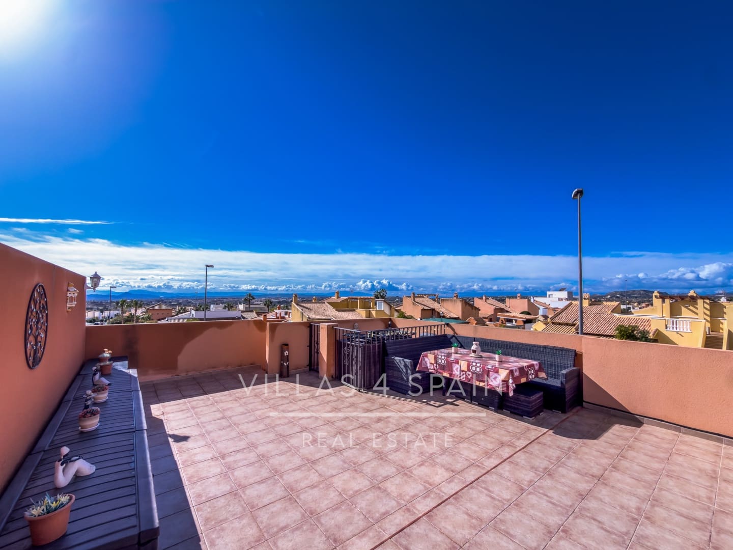 2 makuuhuone Huvila myytävänä paikassa Fortuna mukana uima-altaan 
autotalli - 174 500 € (Ref: 9660608)