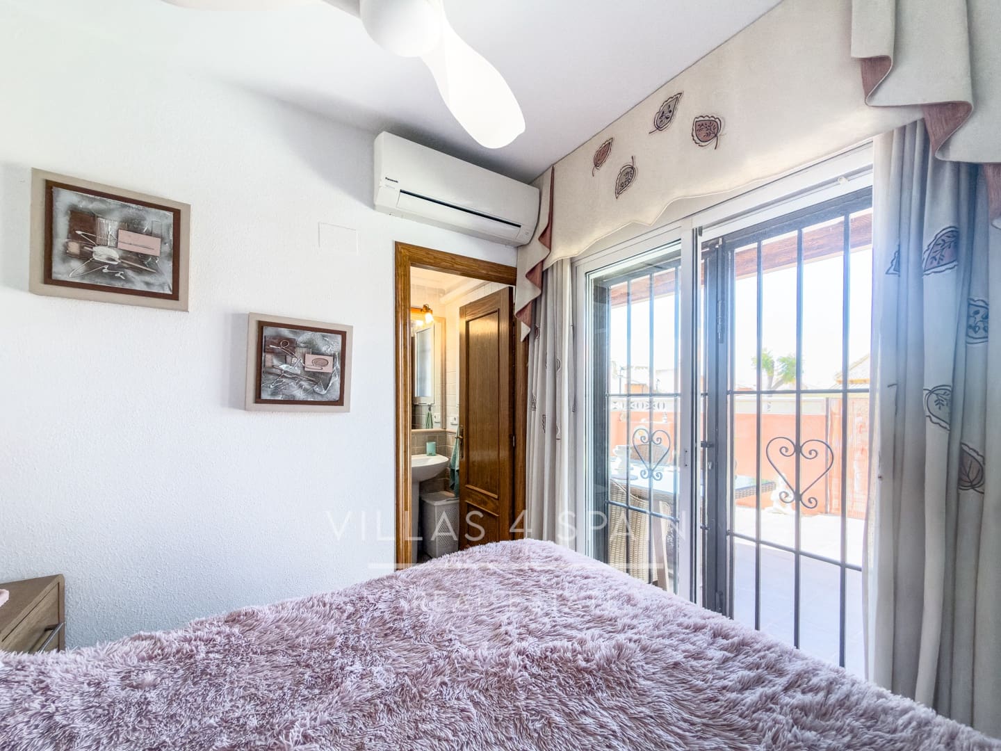 2 makuuhuone Huvila myytävänä paikassa Fortuna mukana uima-altaan 
autotalli - 174 500 € (Ref: 9660608)