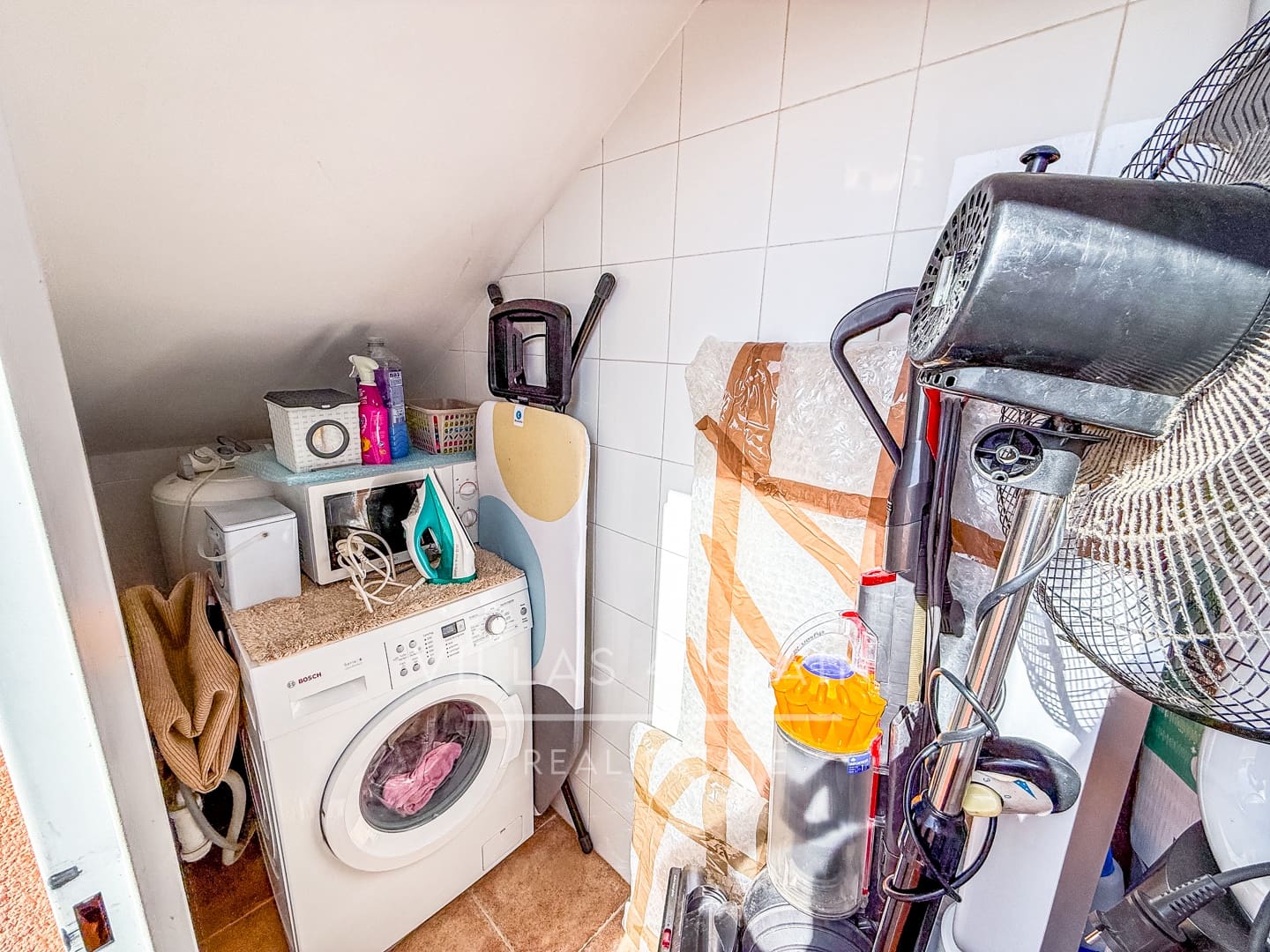 2 makuuhuone Huvila myytävänä paikassa Fortuna mukana uima-altaan 
autotalli - 174 500 € (Ref: 9660608)