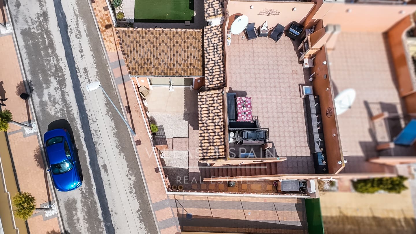 2 makuuhuone Huvila myytävänä paikassa Fortuna mukana uima-altaan 
autotalli - 174 500 € (Ref: 9660608)