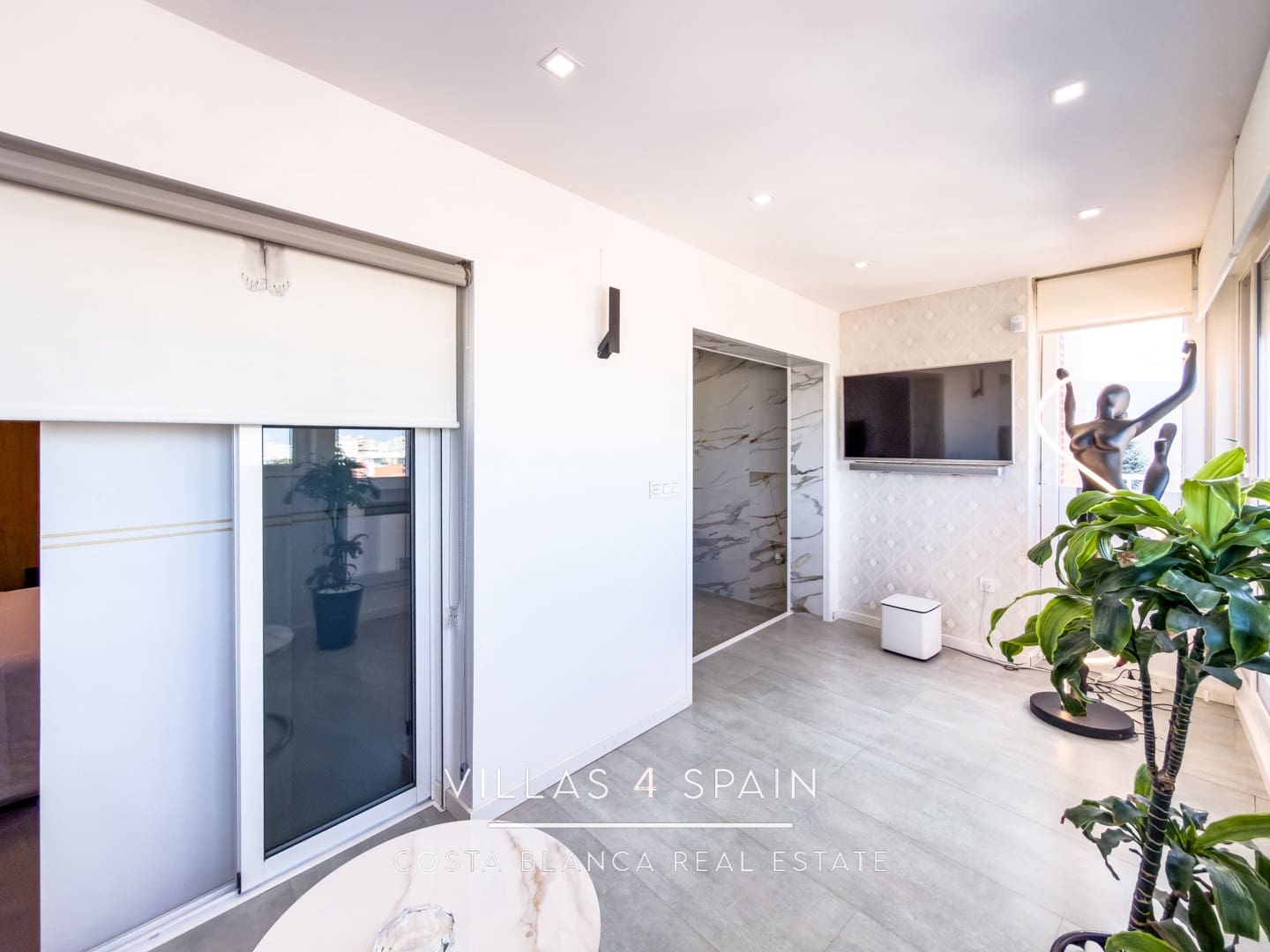 Huoneisto myytävänä paikassa Torrevieja - 147 000 € (Ref: 9665517)