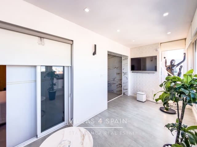 Huoneisto myytävänä paikassa Avenida Habaneras - Curva de Palangre, Torrevieja - 147 000 € (Ref: 9665517)