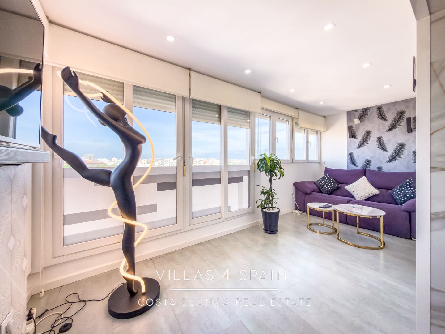 Huoneisto myytävänä paikassa Torrevieja - 147 000 € (Ref: 9665517)