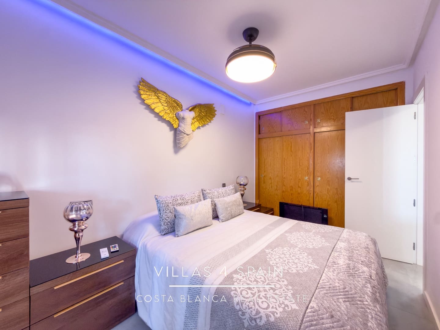 Huoneisto myytävänä paikassa Torrevieja - 147 000 € (Ref: 9665517)