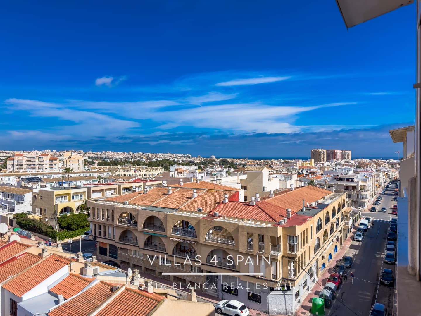 Huoneisto myytävänä paikassa Torrevieja - 147 000 € (Ref: 9665517)