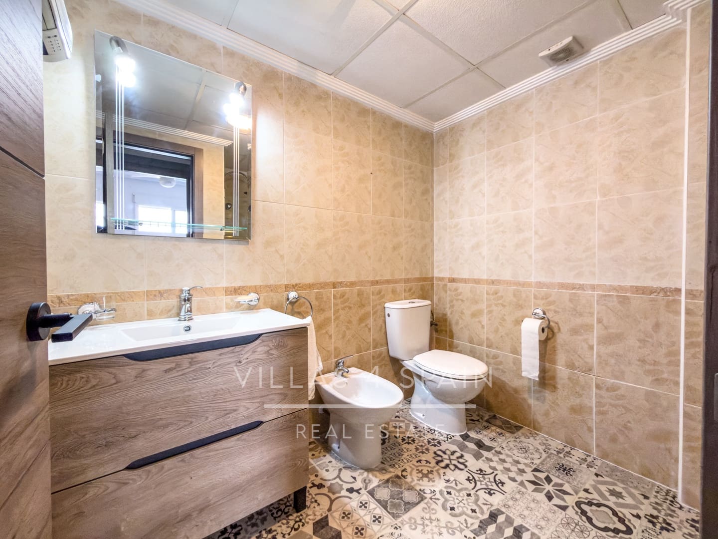 2 bedroom Apartment for sale in Orihuela Costa with pool - € 178,950 (Ref: 9679116)