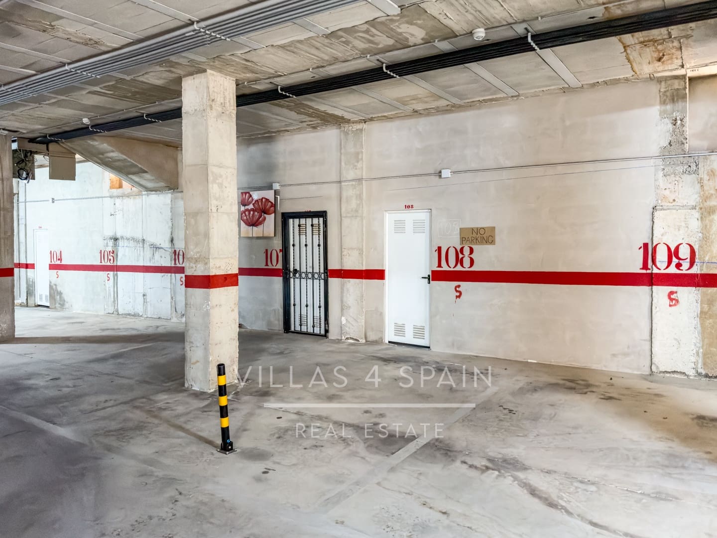 2 bedroom Apartment for sale in Orihuela Costa with pool - € 178,950 (Ref: 9679116)