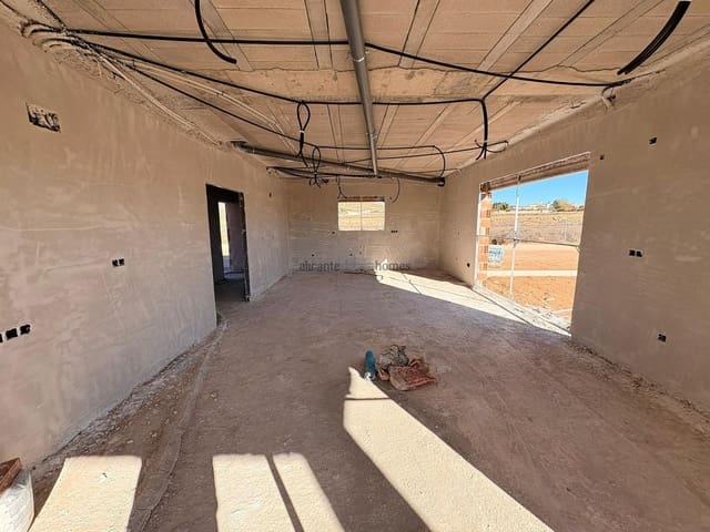 3 chambre Villa/Maison à vendre à Torre del Rico, Jumilla avec piscine garage - 385 000 € (Ref: 9683366)