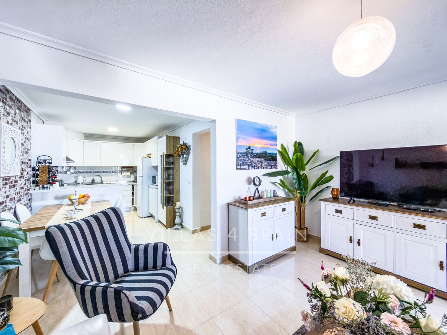 2 sovrum Hus till salu i Gran Alacant med pool garage - 204 950 € (Ref: 9689934)