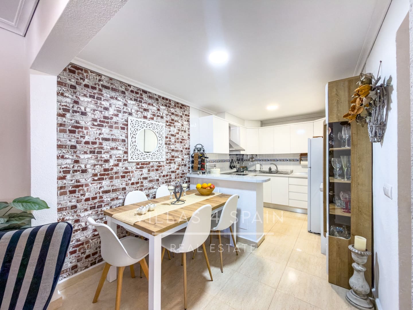 2 sovrum Hus till salu i Gran Alacant med pool garage - 204 950 € (Ref: 9689935)