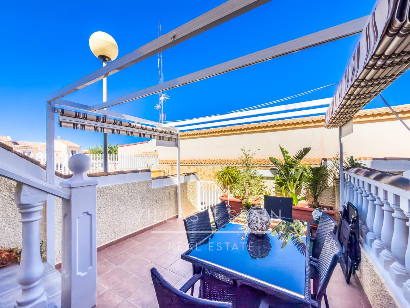 2 sovrum Hus till salu i Gran Alacant med pool garage - 204 950 € (Ref: 9689935)