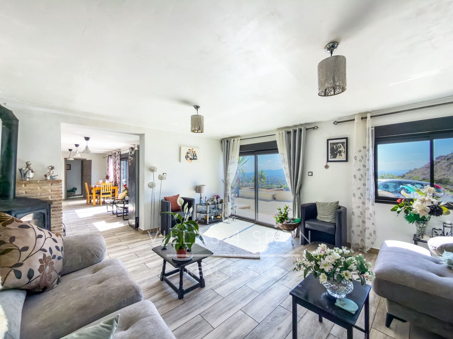 4 bedroom Villa for sale in Fortuna with garage - € 379,950 (Ref: 9719360)