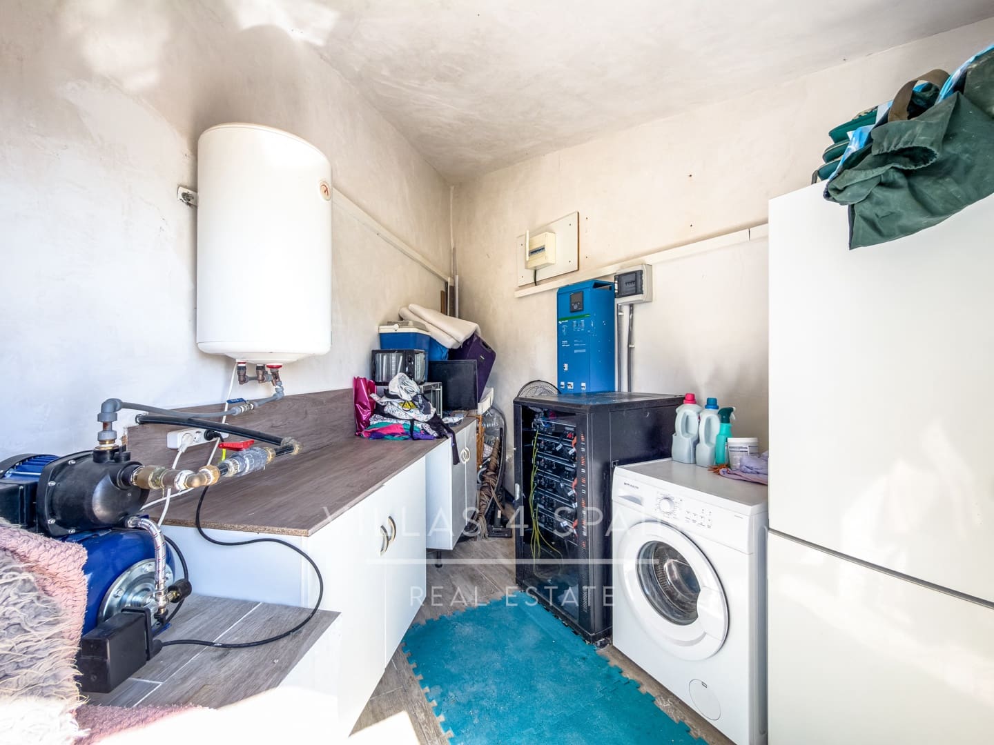 4 bedroom Villa for sale in Fortuna with garage - € 379,950 (Ref: 9719360)