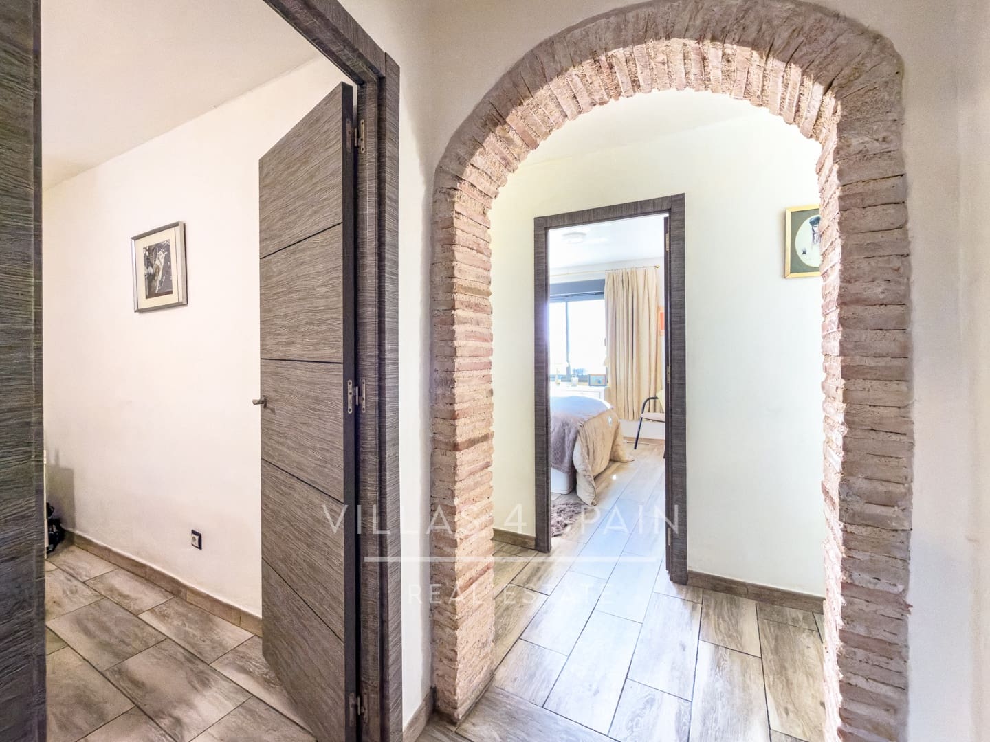 4 bedroom Villa for sale in Fortuna with garage - € 379,950 (Ref: 9719360)