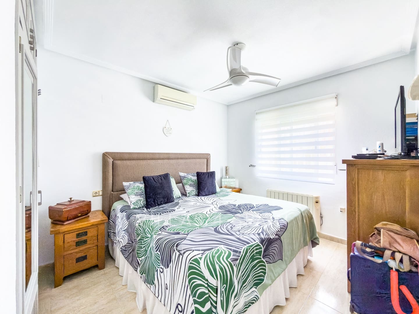 3 soveværelse Villa til salg i Villamartin med swimmingpool - € 359.950 (Ref: 9787946)