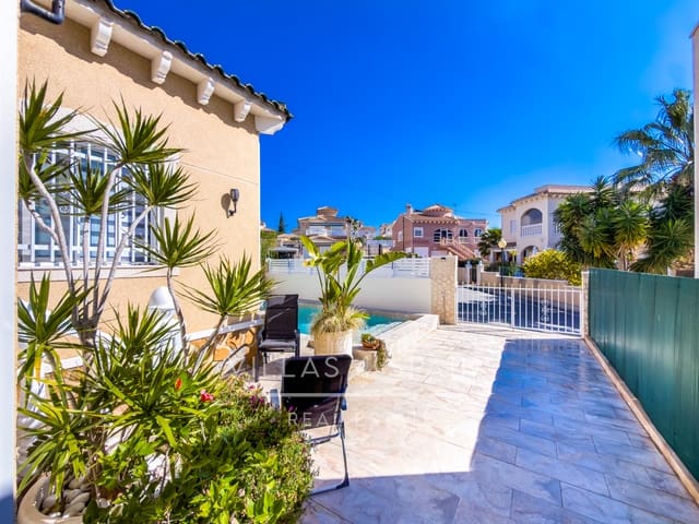 3 chambre Villa/Maison à vendre à Villamartin, Orihuela avec piscine - 359 950 € (Ref: 9787946)