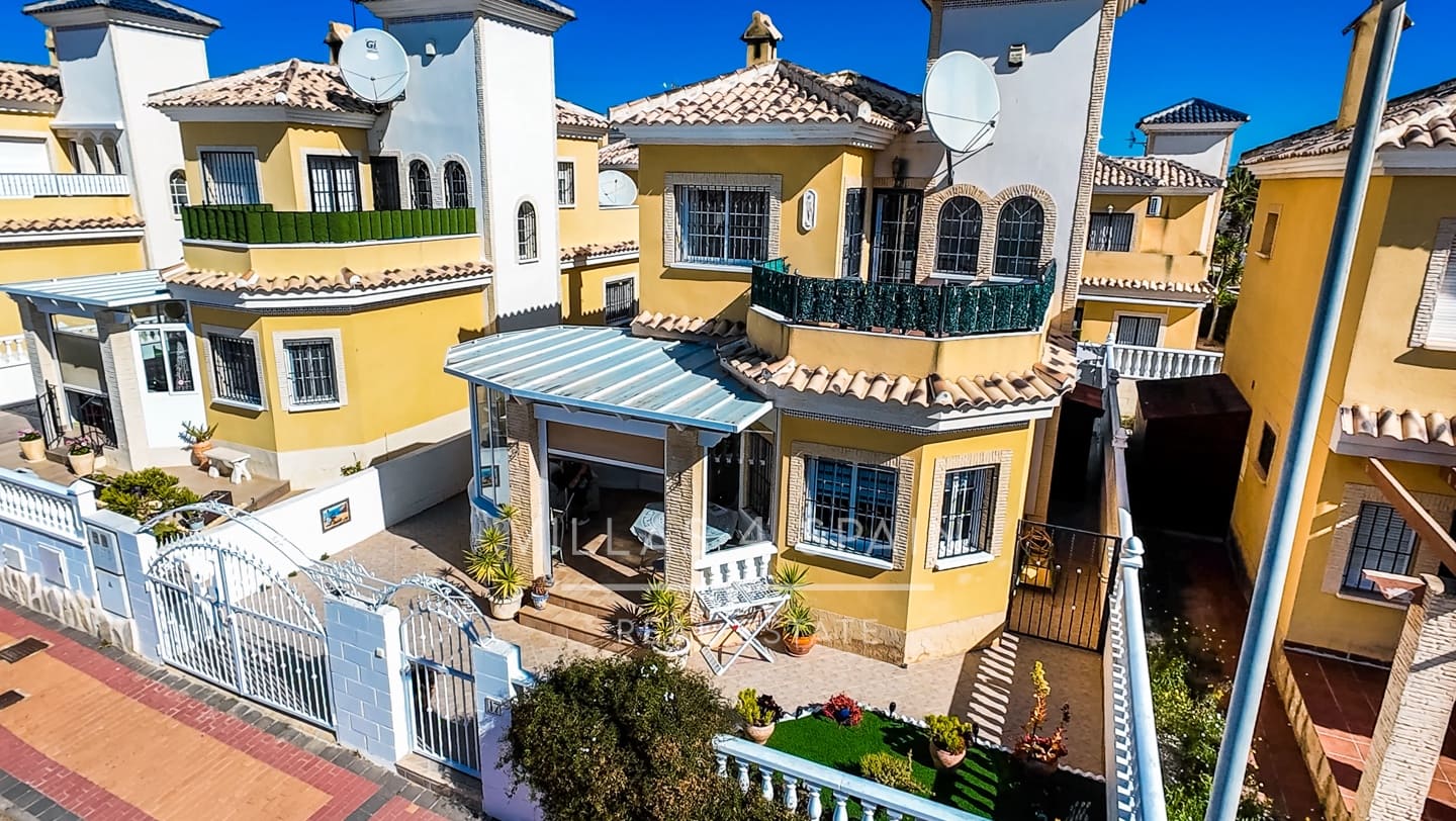 3 camera da letto Villa in vendita in Algorfa con piscina - 295.000 € (Rif: 9790045)