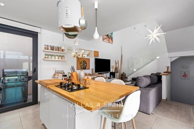 4 bedroom Villa for sale in Benijófar with pool - € 420,000 (Ref: 9795498)