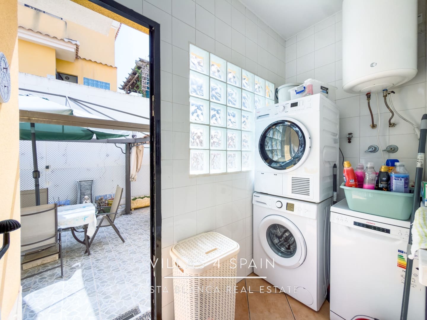 3 sypialnia Willa na sprzedaż w Algorfa z basenem garażem - 269 000 € (Ref: 9796124)