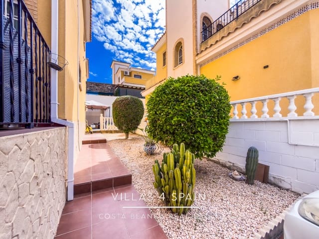 3 sypialnia Willa na sprzedaż w Algorfa z basenem garażem - 269 000 € (Ref: 9796124)