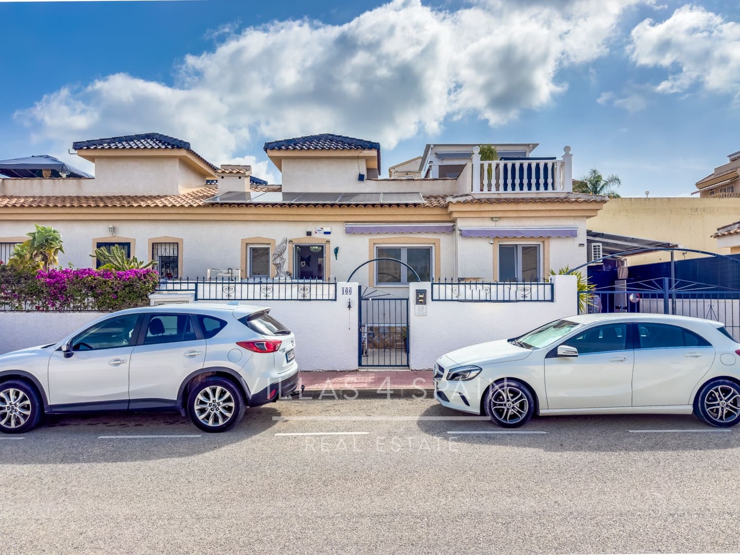 3 makuuhuone Huvila myytävänä paikassa Benijofar mukana uima-altaan - 249 000 € (Ref: 9807636)