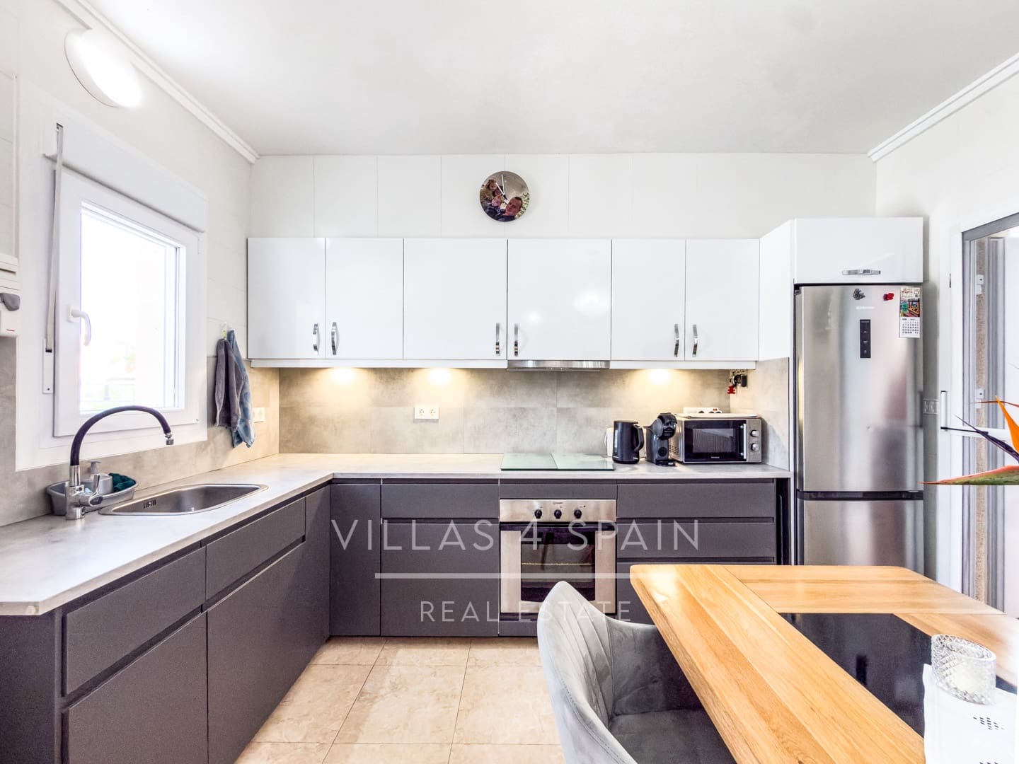 3 makuuhuone Huvila myytävänä paikassa Benijofar mukana uima-altaan - 249 000 € (Ref: 9807636)