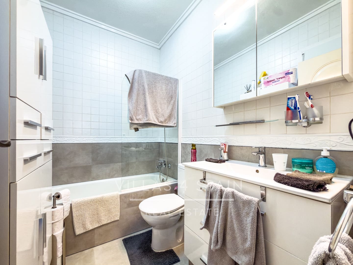 3 makuuhuone Huvila myytävänä paikassa Benijofar mukana uima-altaan - 249 000 € (Ref: 9807636)