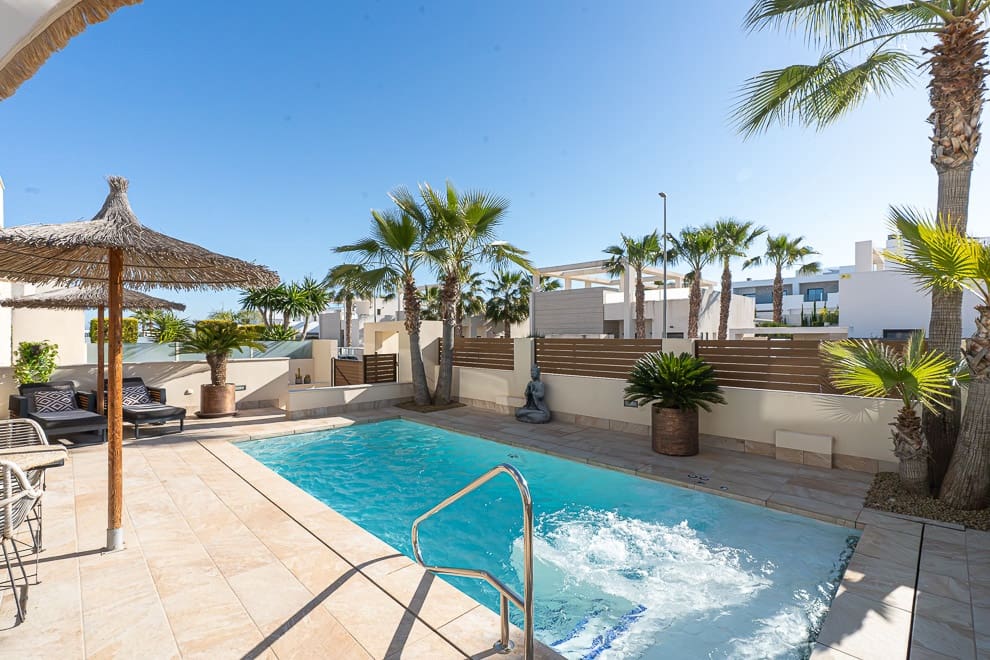 4 camera da letto Villa in vendita in Benijofar con piscina - 724.900 € (Rif: 9810821)