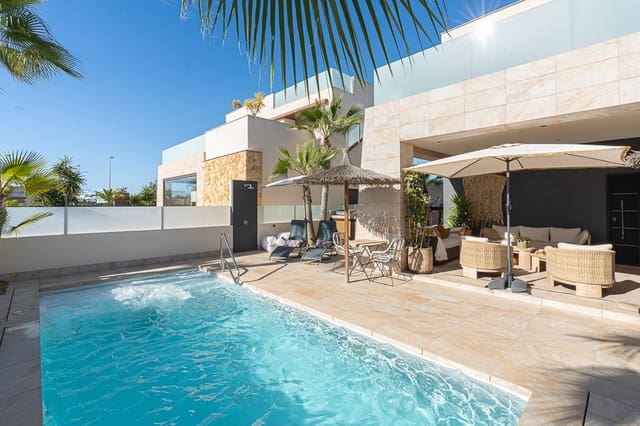 4 camera da letto Villa in vendita in Benijófar con piscina - 724.900 € (Rif: 9810821)