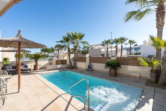 4 camera da letto Villa in vendita in Benijófar con piscina - 724.900 € (Rif: 9810821)