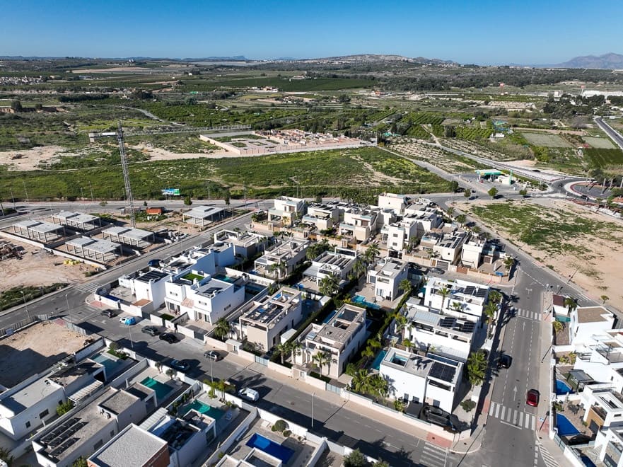 4 camera da letto Villa in vendita in Benijofar con piscina - 724.900 € (Rif: 9810821)