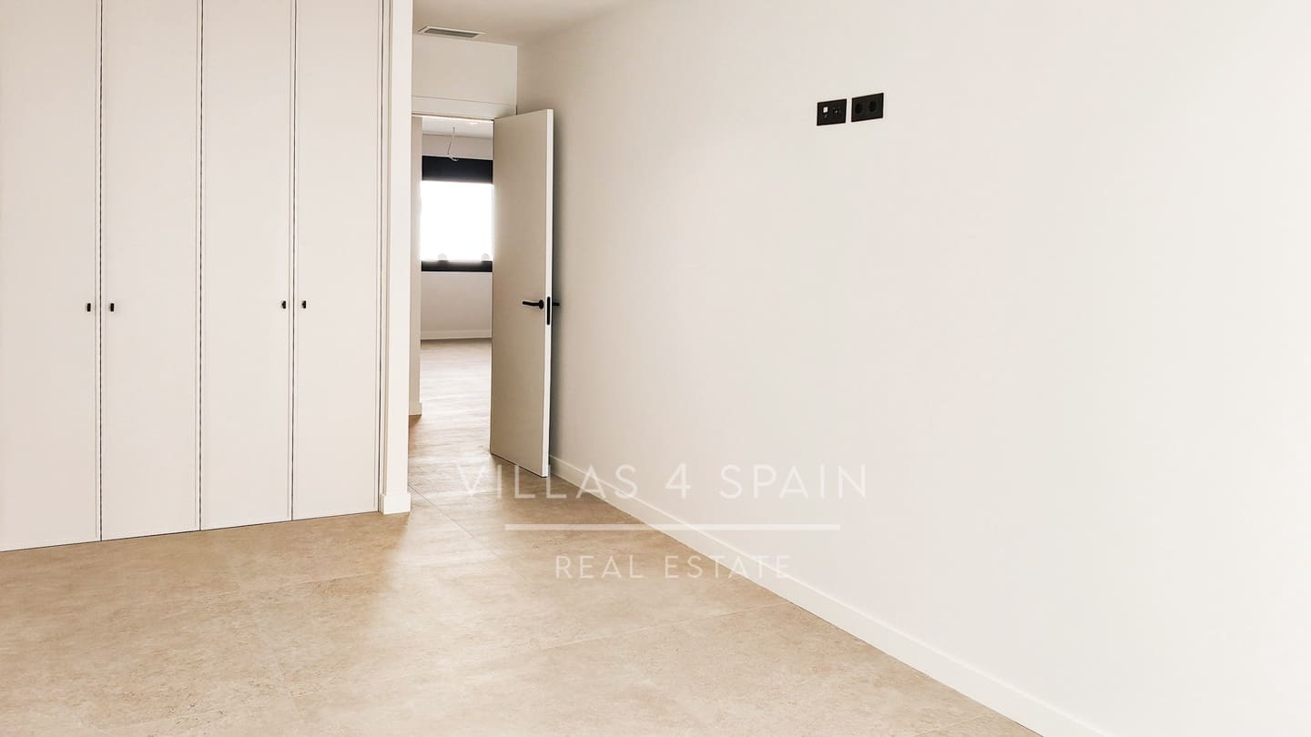 5 chambre Villa/Maison à vendre à Ciudad Quesada avec piscine garage - 788 750 € (Ref: 9821029)