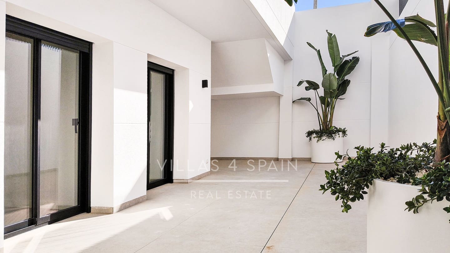 5 chambre Villa/Maison à vendre à Ciudad Quesada avec piscine garage - 788 750 € (Ref: 9821029)