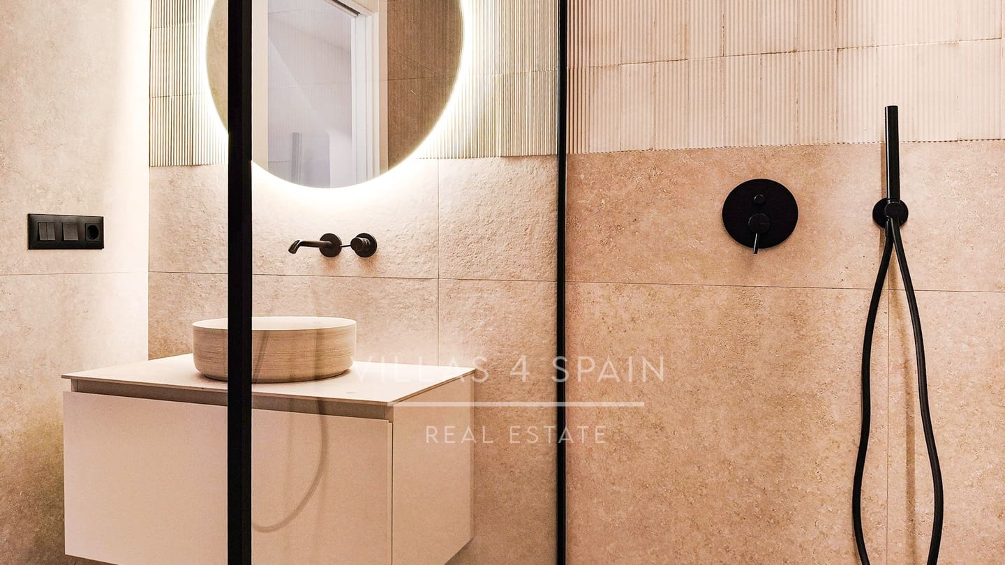 5 chambre Villa/Maison à vendre à Ciudad Quesada avec piscine garage - 788 750 € (Ref: 9821029)