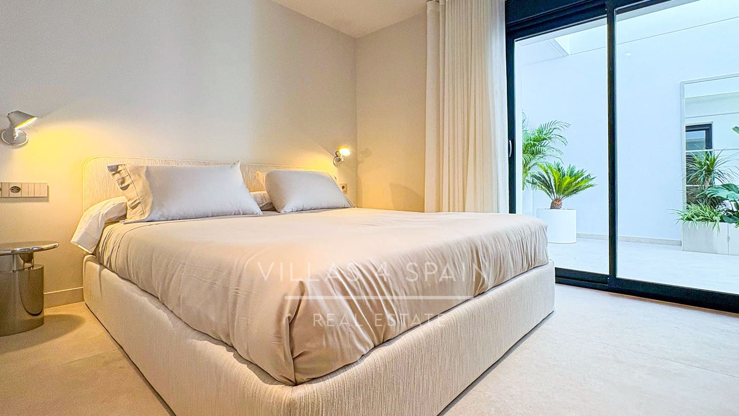 4 makuuhuone Huvila myytävänä paikassa Ciudad Quesada mukana uima-altaan - 810 750 € (Ref: 9821031)