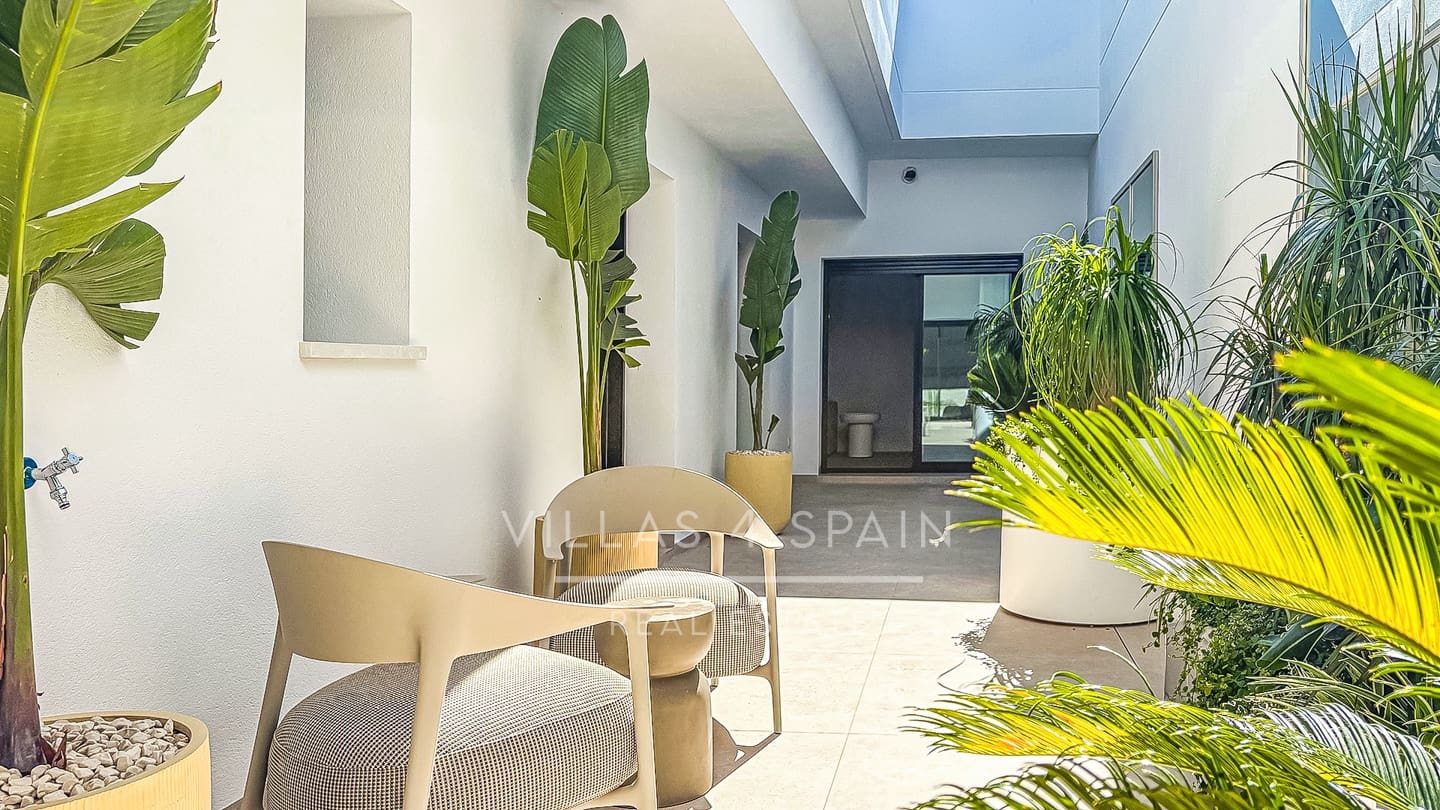 4 makuuhuone Huvila myytävänä paikassa Ciudad Quesada mukana uima-altaan - 810 750 € (Ref: 9821031)