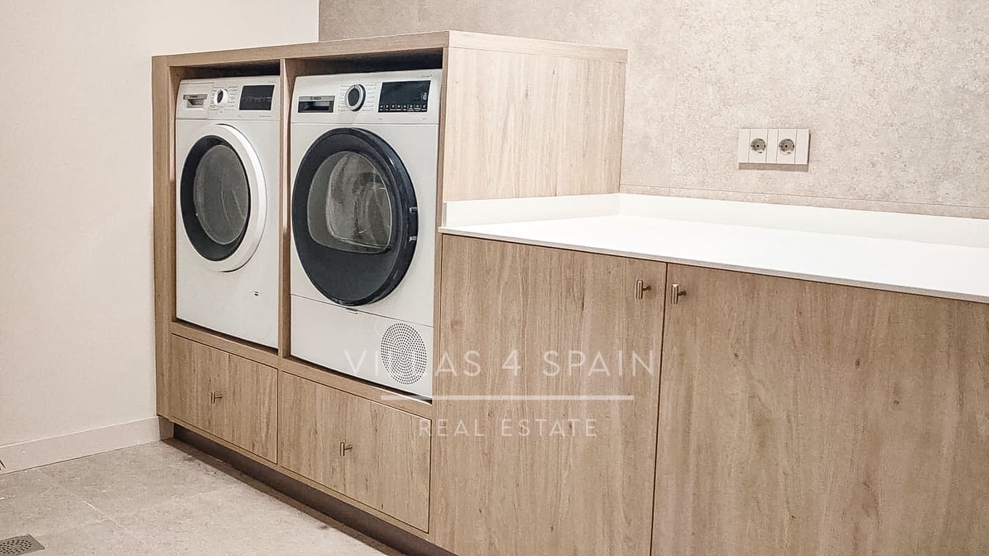 4 makuuhuone Huvila myytävänä paikassa Ciudad Quesada mukana uima-altaan - 810 750 € (Ref: 9821031)