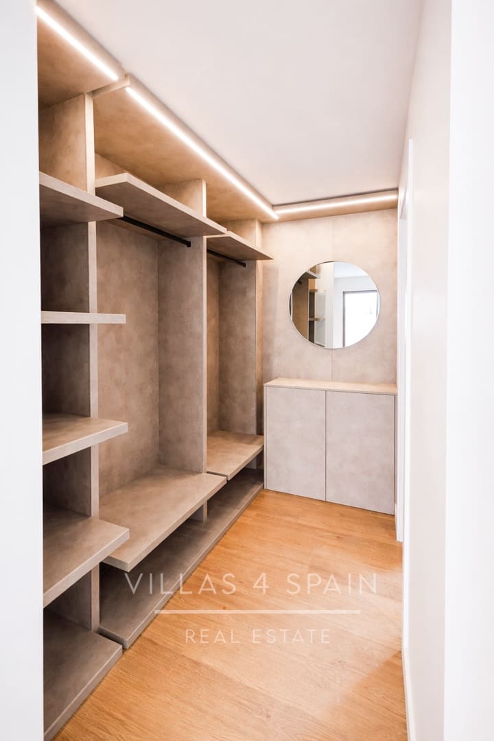4 soverom Villa til salgs i La Marina med svømmebasseng garasje - € 1 443 750 (Ref: 9821032)