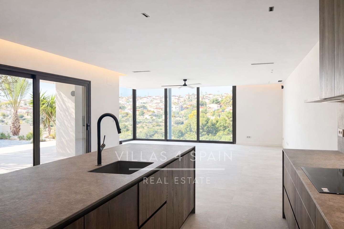 4 soverom Villa til salgs i La Marina med svømmebasseng garasje - € 1 443 750 (Ref: 9821032)