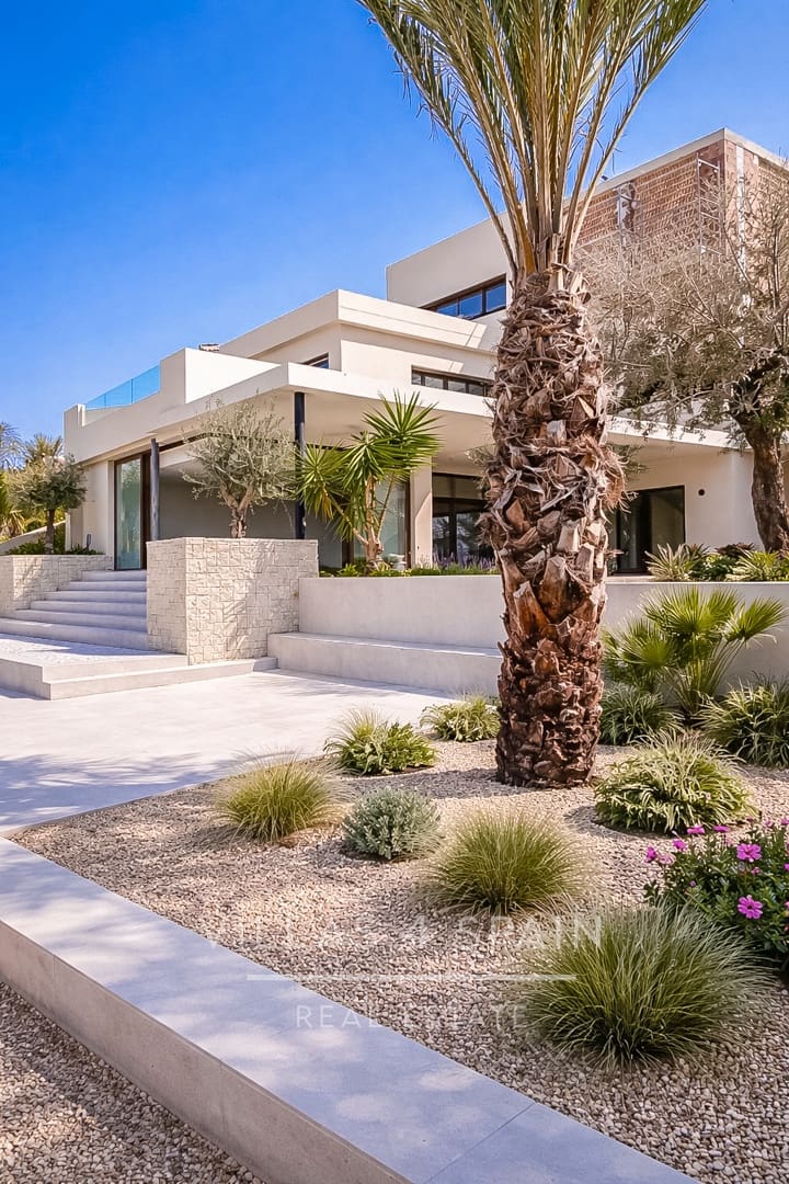 4 soverom Villa til salgs i La Marina med svømmebasseng garasje - € 1 443 750 (Ref: 9821032)