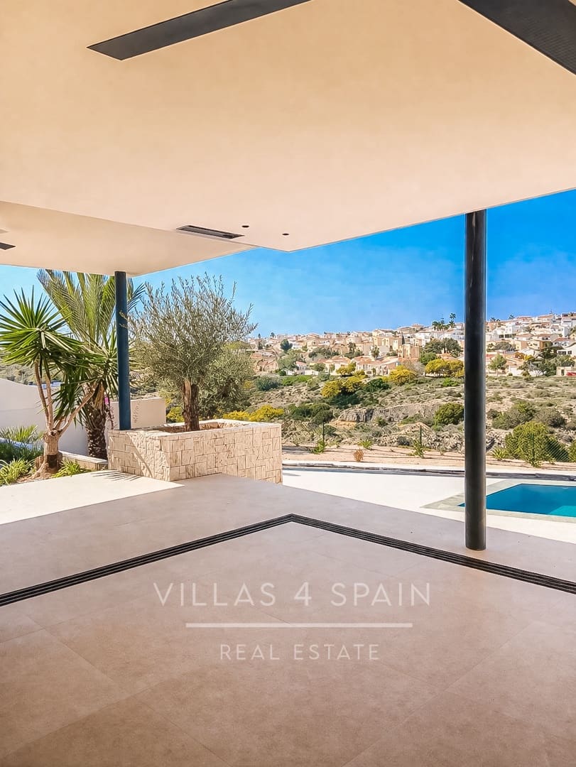 4 soverom Villa til salgs i La Marina med svømmebasseng garasje - € 1 443 750 (Ref: 9821032)