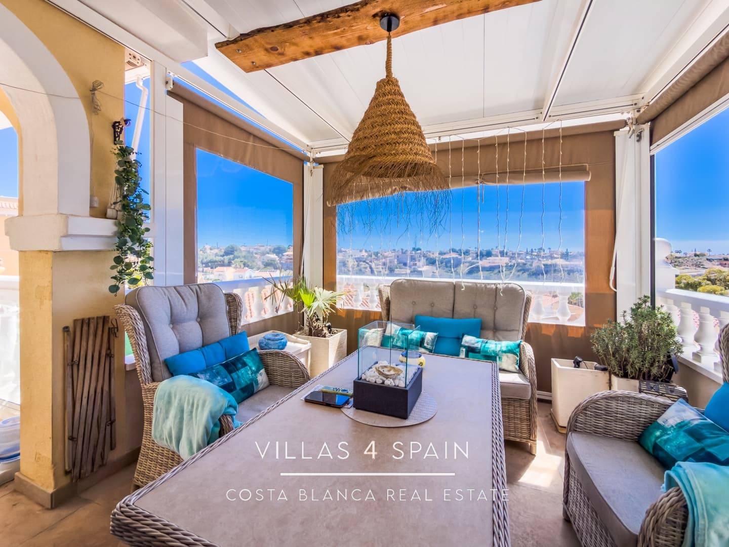 3 soveværelse Villa til salg i La Marina med swimmingpool garage - € 297.500 (Ref: 9830610)