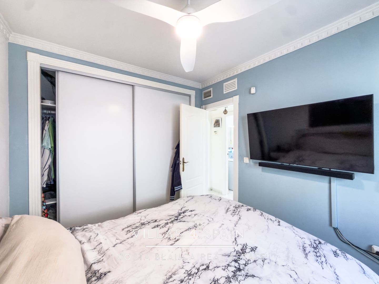 3 soveværelse Villa til salg i La Marina med swimmingpool garage - € 297.500 (Ref: 9830610)