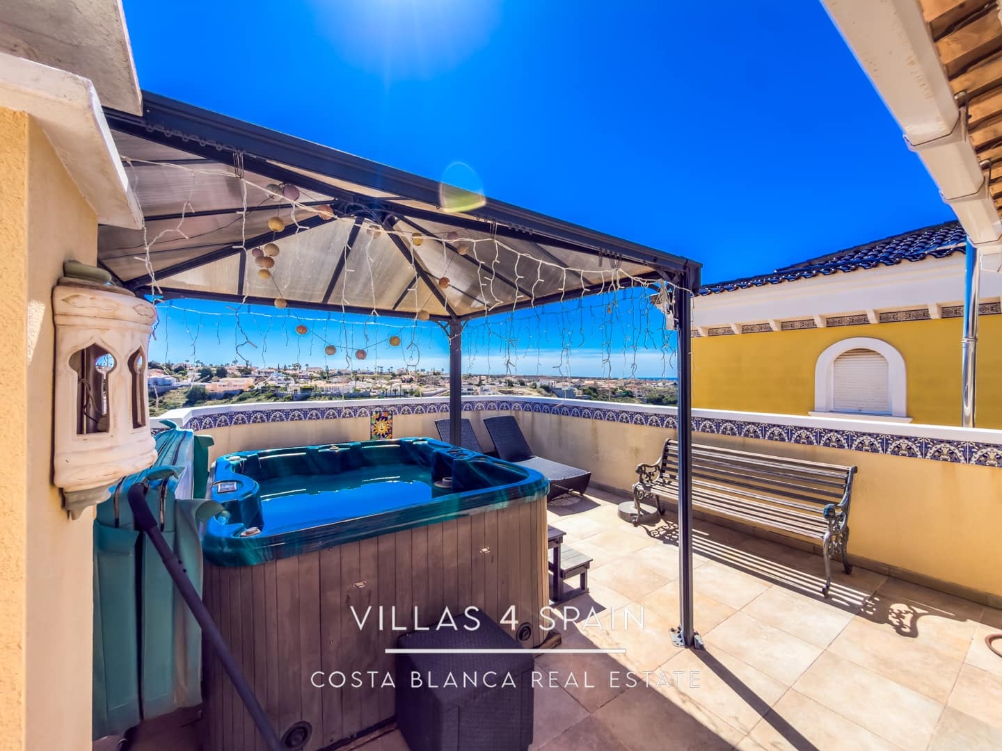 3 soveværelse Villa til salg i La Marina med swimmingpool garage - € 297.500 (Ref: 9830610)