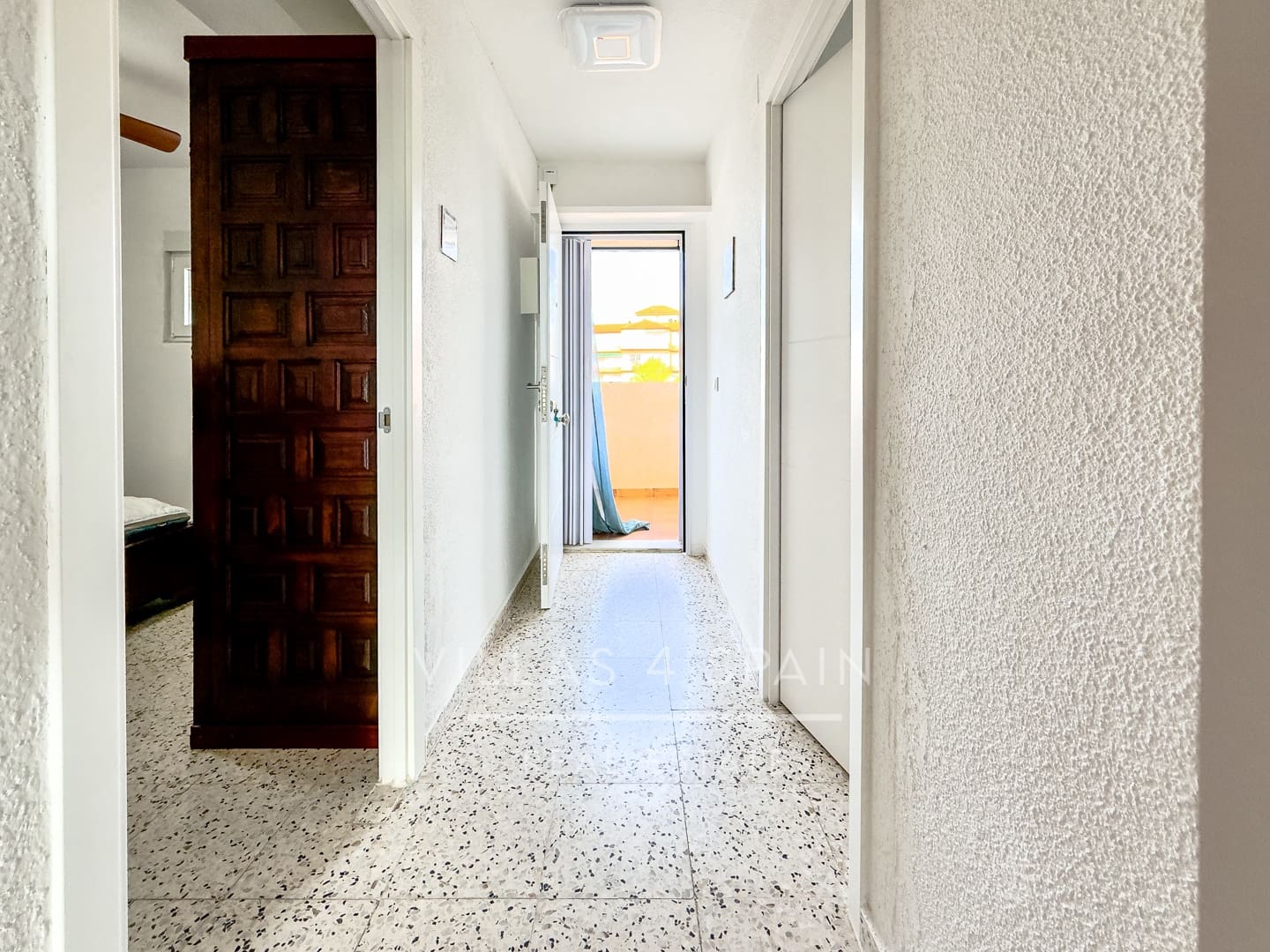 2 bedroom Apartment for sale in Torrevieja with pool - € 174,990 (Ref: 9840814)